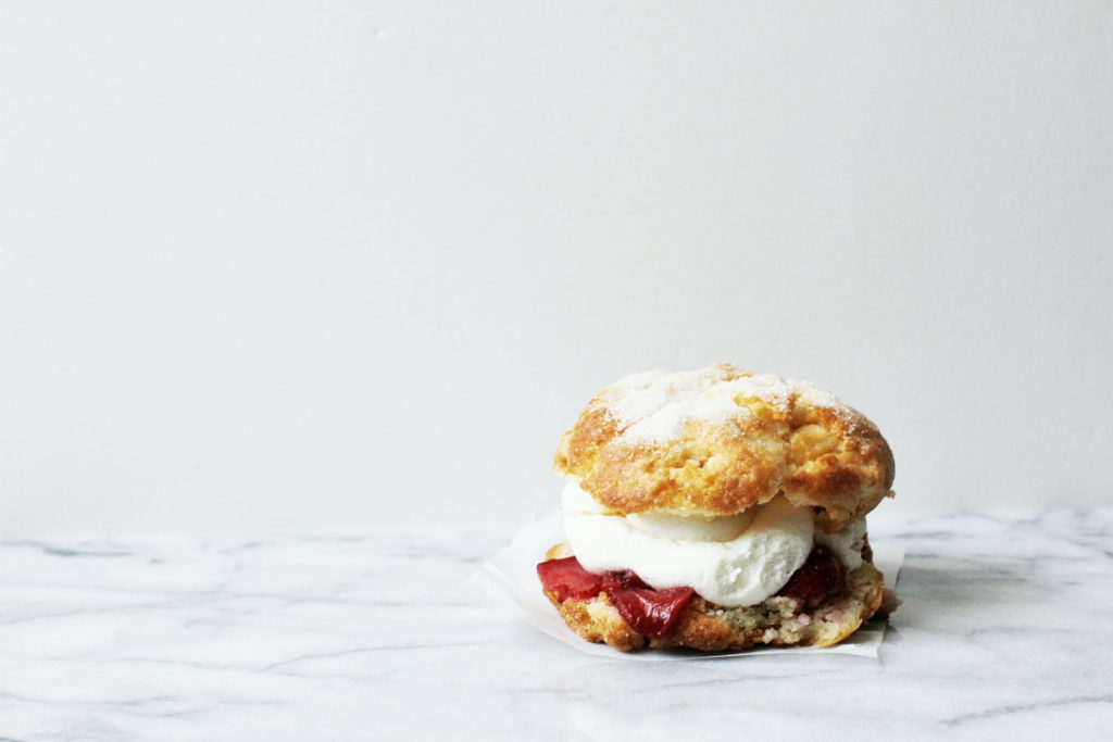 Andrea's Gerrard St. Bakery: Strawberry Shortcake