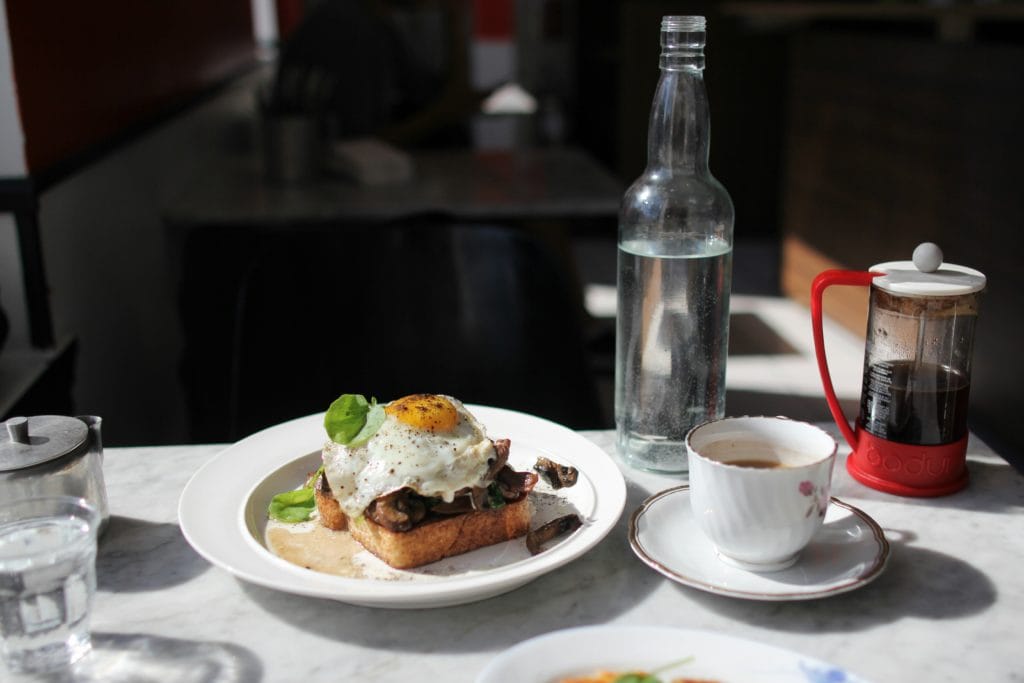 Saturday Dinette: Shrooms on Toast