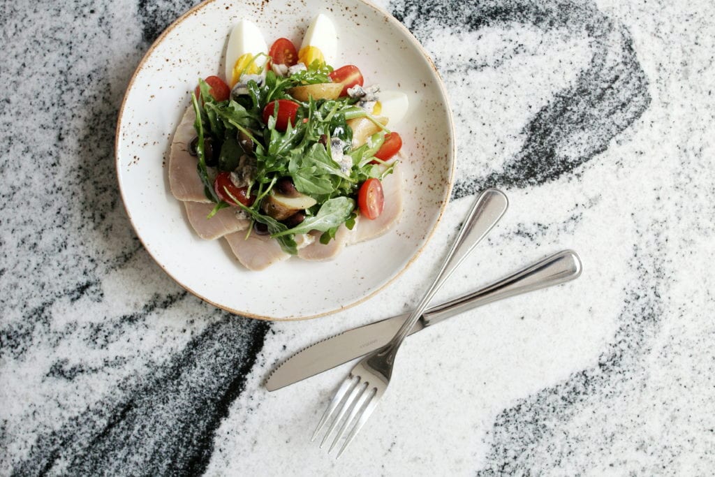 Chabrol: Albacore Tuna Niçoise with Anchovy Vinaigrette