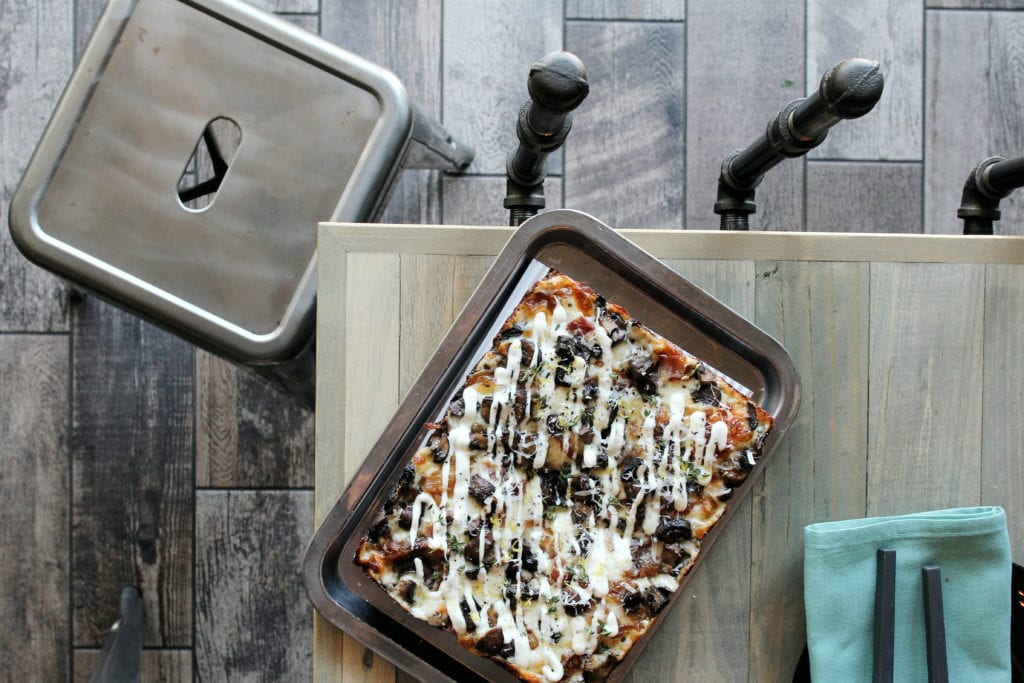 Descendant Pizza: Truff-Ghi Detroit Style Pizza