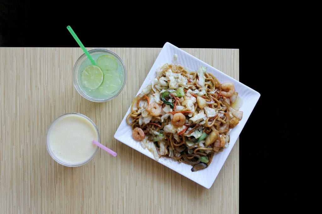 Magic Noodle: Seafood Friar (Shrimps, Scallops, Onions, Cabbage, Bok Choy, Carrots)