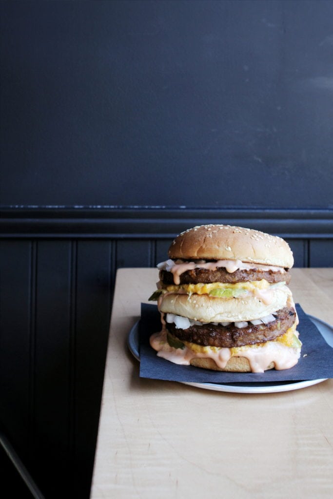 Doomie's: Vegan Big Mac