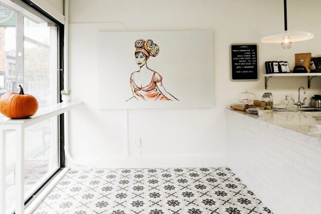 Rosen's Buns: Interior