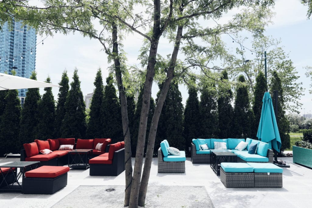 Diwan: Patio