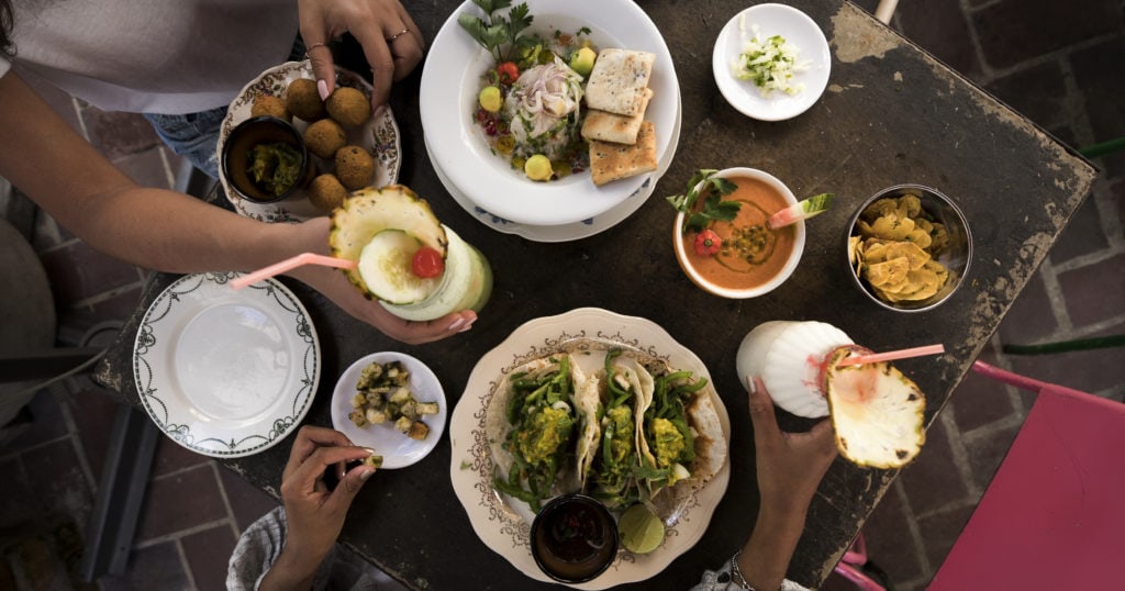 Havana, Cuba: Lunch at el de Frente Restaurant