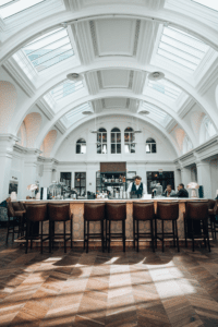 Belfast: Titanic Hotel Restaurant Bar