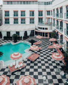 Miami: The Plymouth Hotel