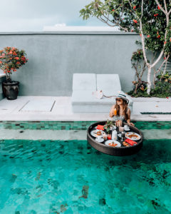 Ulawatu, Bali: Prasana by Aranji Resorts, Floating Breakfast