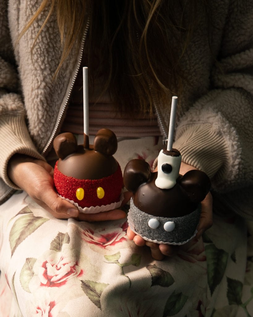 Disneyland: Mickey Mouse Chocolate Covered Candy Apples