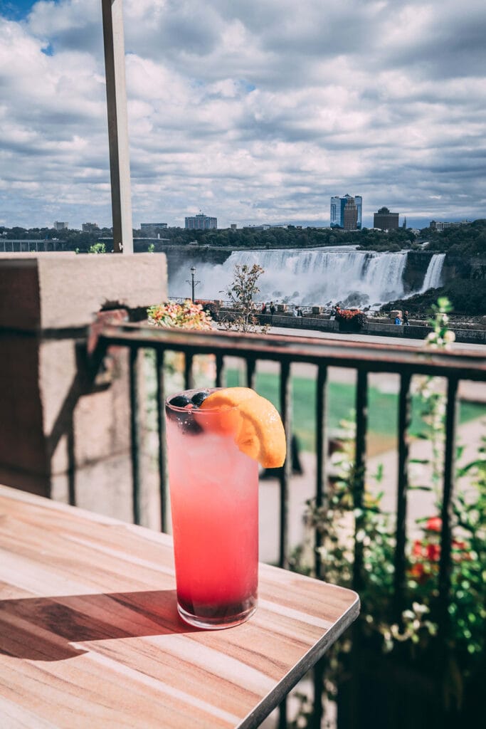 Allonsy Queen Victoria Place Restaurant Niagara Falls Blueberry Gin Lemonade